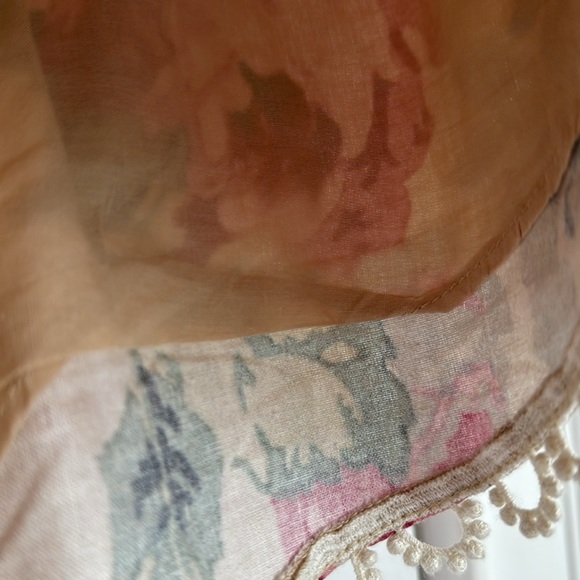 Zimmermann Shorts Set in Rose Floral - Picture 8 of 8